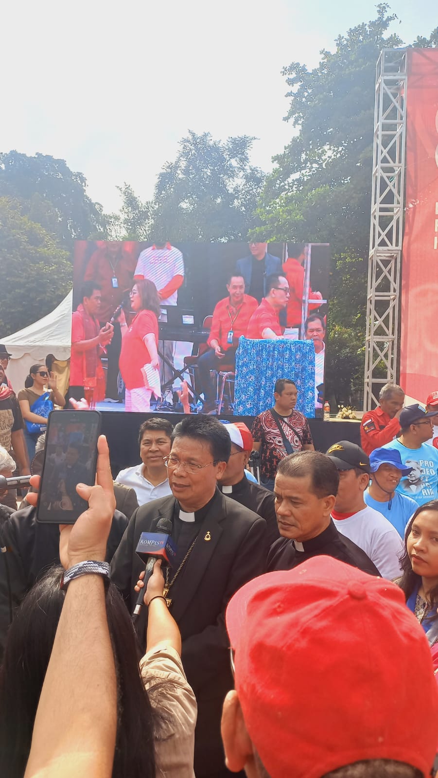 HKBP Gelar Doa Bersama untuk Alam Indonesia dan Desak Tutup PT TPL